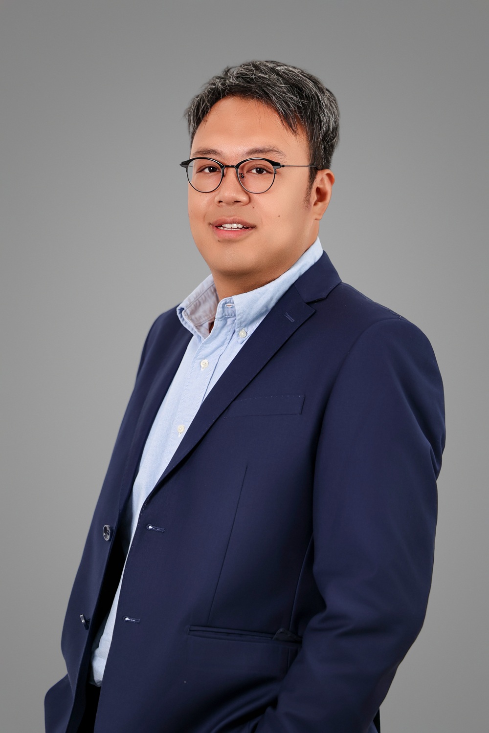 张育豪